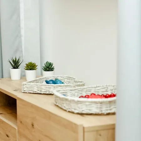 Zakoapartament Brzozowa *