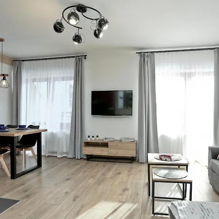 Zakoapartament Brzozowa - Parking - Centrum *
